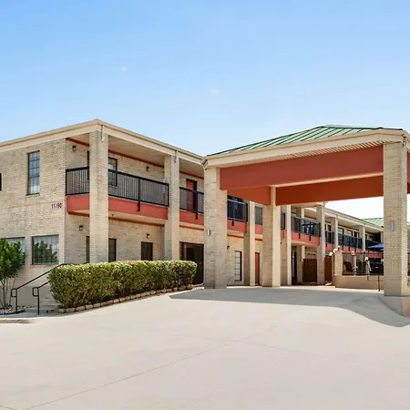 Days Inn By Wyndham San Antonio Near Fiesta Park